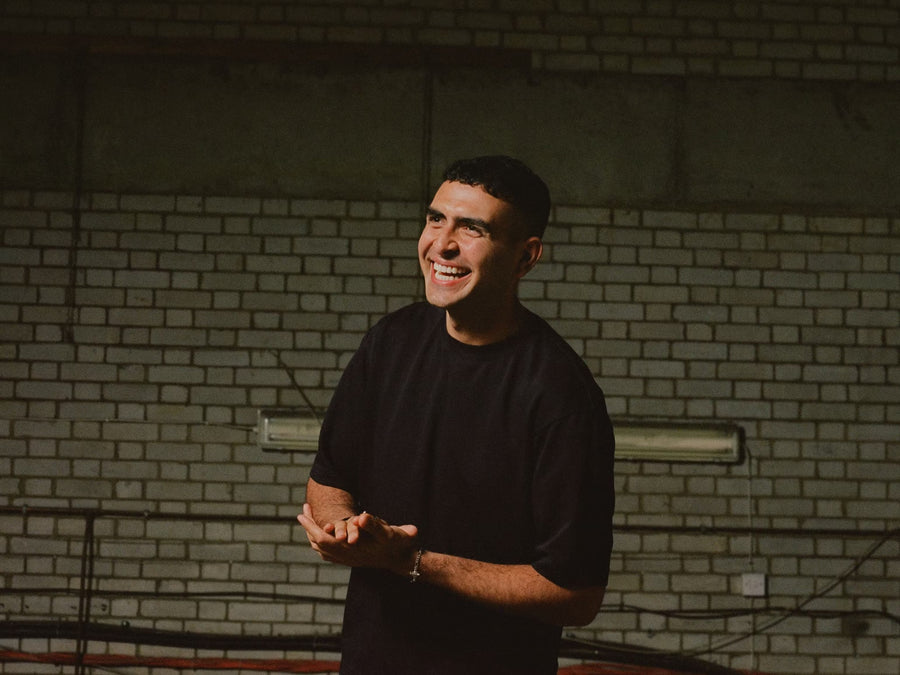 Sammy Virji – Gashouder za 24 okt 2026 tickets